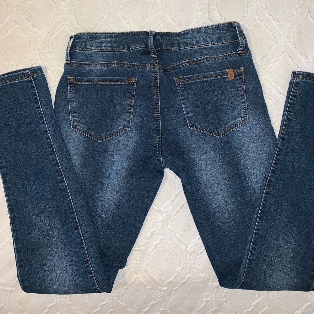 Special A Lowrise Ankle Skinny Jeans